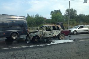 В Псковской области водитель чиркнул спичкой за рулем и едва не взорвал автомобиль (ФОТО)