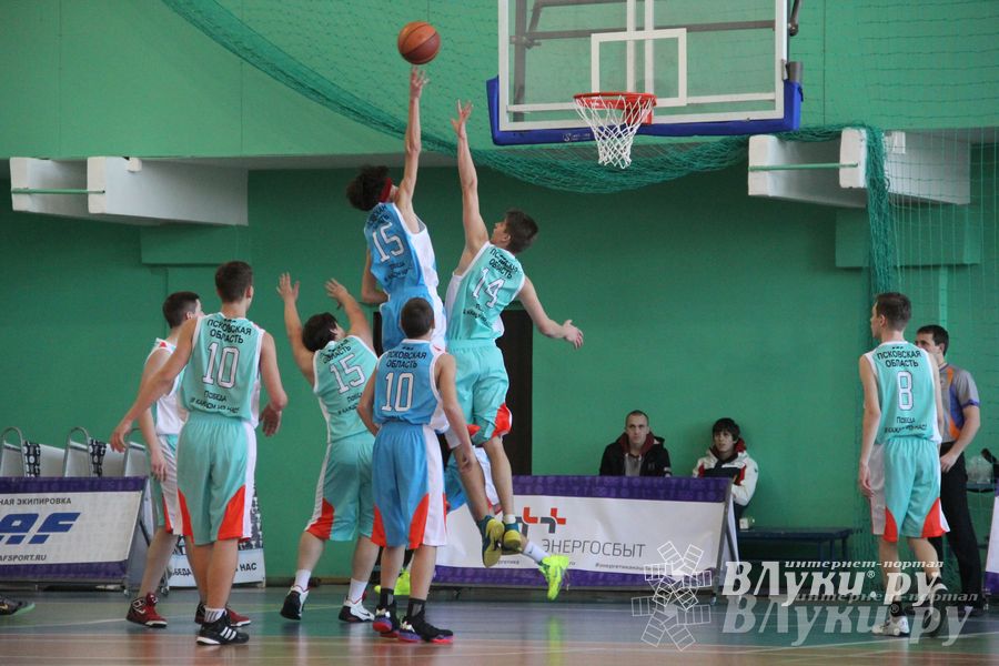 Игра за 3 место ПТПЛ, Псков — СОШ Гдов (юноши)