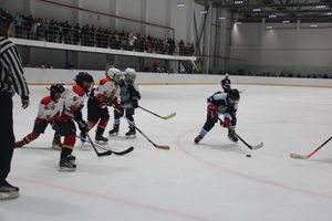 Товарищескике хоккейные игры между детскими командами прошли в Великих Луках (ФОТО)