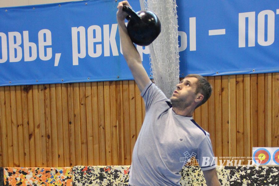 Семейные соревнования «Папа, мама, я – спортивная семья» прошли в Великих Луках (ФОТО)