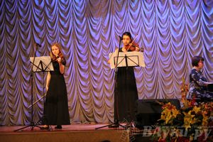 В детской музыкальной школе имени М.П. Мусоргского состоялся концерт «Праздник в 4 руки или парад дуэтов» (фото)