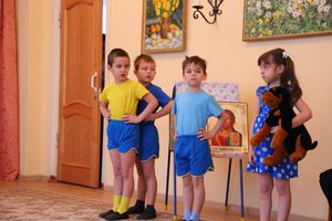 «Красота Божьего мира» в рисунках дошколят Великих Лук (ФОТО)