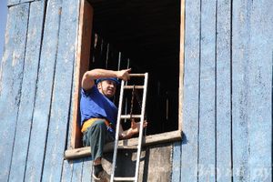 В Великих Луках прошли соревнования среди пожарных