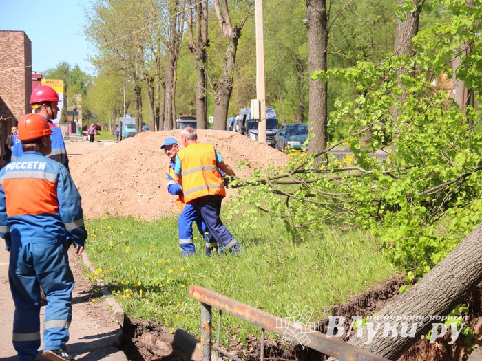 Авария устранена, движение по проспекту Гагарина возобновлено (ФОТО)