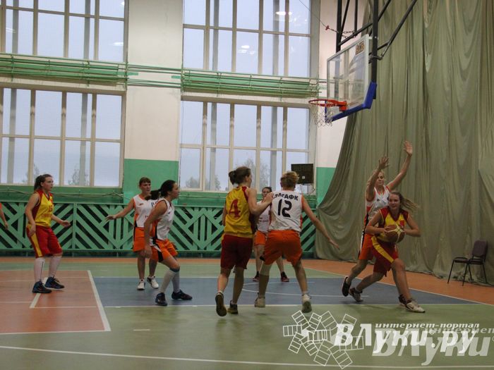 Кубок г. Великие Луки 2014 по баскетболу (женщины). Финал