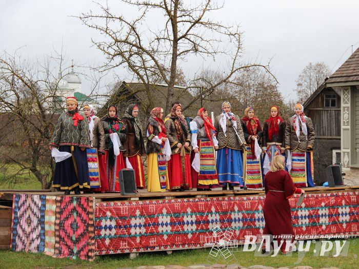 Эстафета Олимпийского огня в Изборске и Пскове
