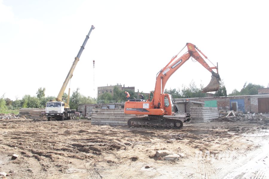 Путепровод: строительная компания петербургская, стройматериалы великолукские (ФОТО)