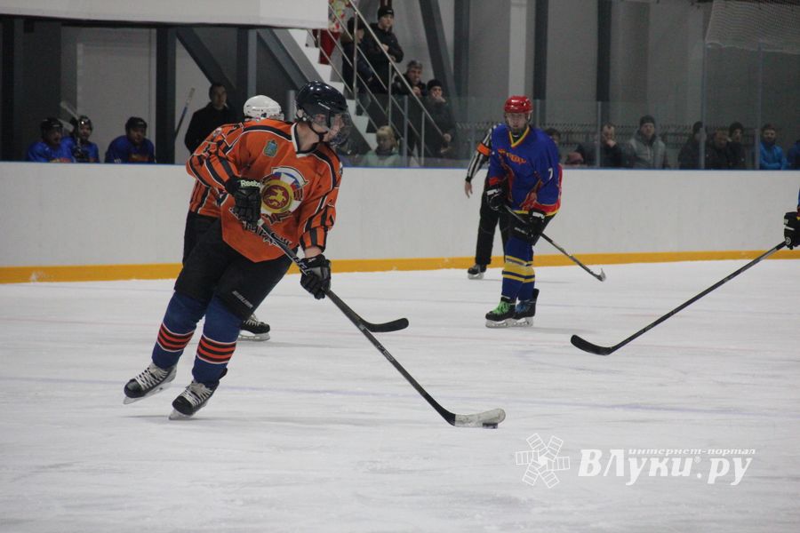 ХК «ЛукиСпорт» обыграл псковскую «Гвардию» по буллитам (ФОТО)