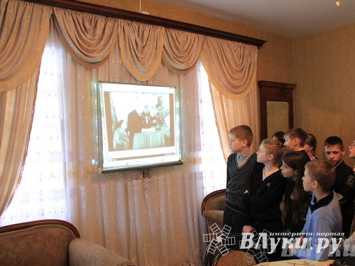 В Великих Луках почтили память академика Виноградова