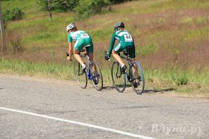ВЛуки.ру: Состоялся Чемпионат и Первенство России среди девушек по велоспорту в парной гонке.