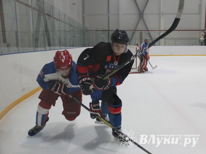 Великолучане уступили красногородцам поездку в Сочи (ФОТО)