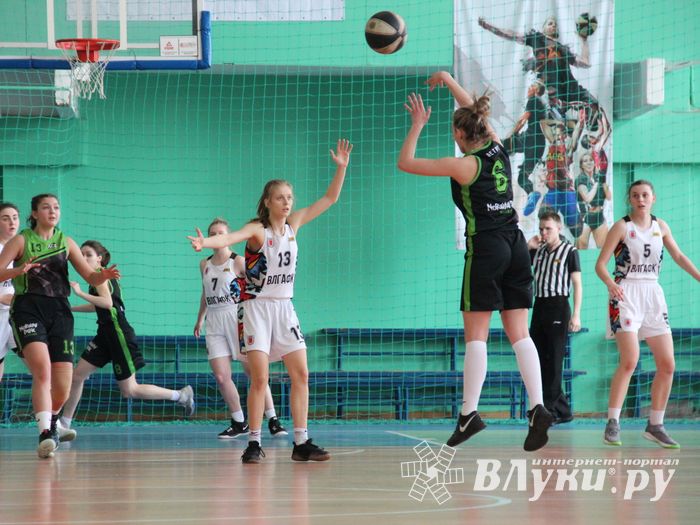 В Великих Луках прошли студенческие игры АСБ Лиги Белова (ФОТО)