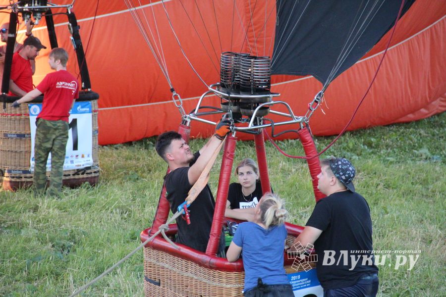 Состоялся спортивный старт аэростатов из Крепости (ФОТО)