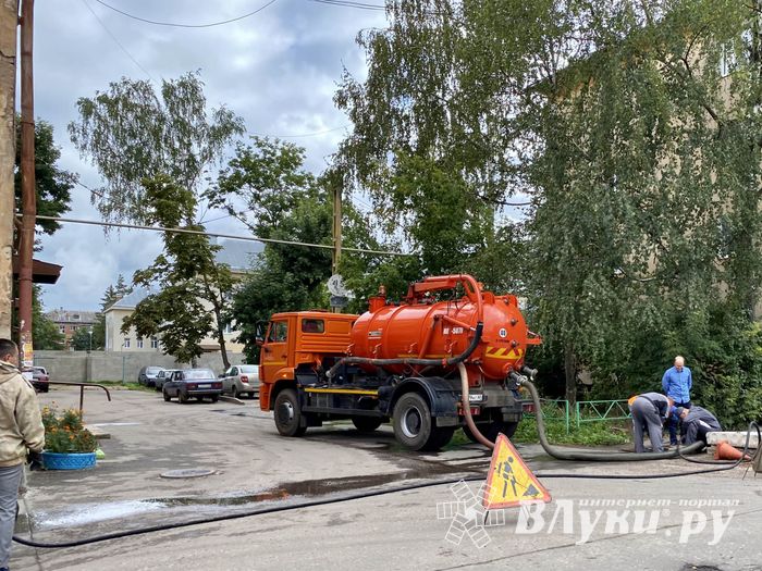 Вниманию водителей-великолучан (ФОТО)