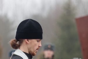 Венок от Президента России Владимира Путина возложили к памятнику 6-ой роте (фото)