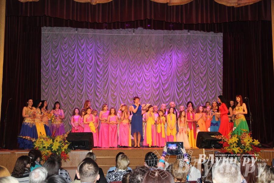 В Великих Луках прошел конкурс «Мисс A-Dance-2015» (фото, видео)