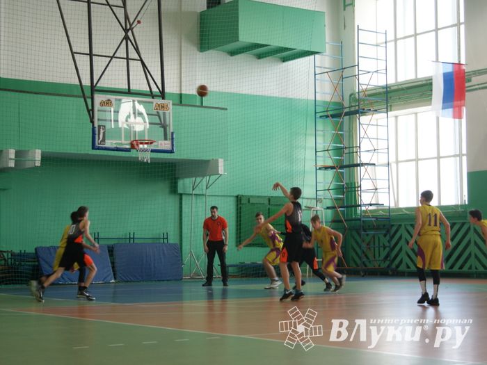 Великолучане завоевали бронзу на Международном турнире по баскетболу (ФОТО)