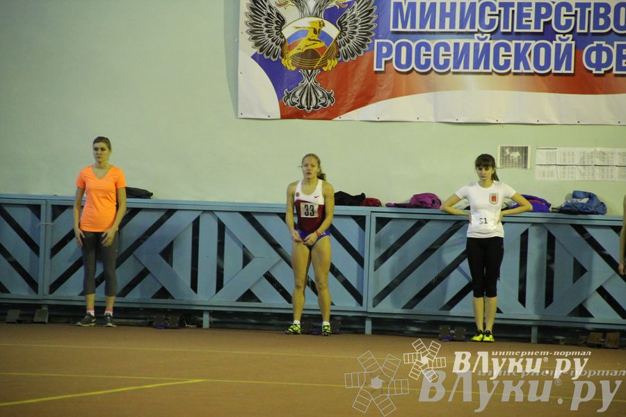 В Великих Луках прошли соревнования по легкой атлетике (фото)