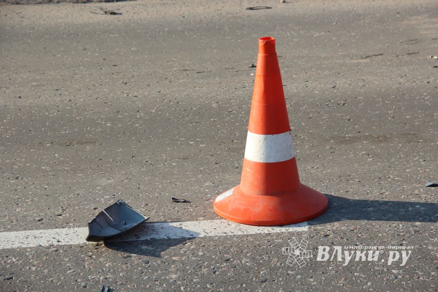 Массовое ДТП в Великих Луках (ФОТО)