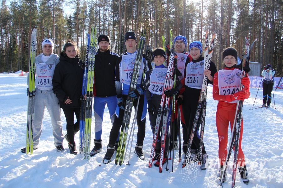 Всероссийская массовая лыжная гонка «Лыжня России 2015» состоялась в Великолукском районе (фото)