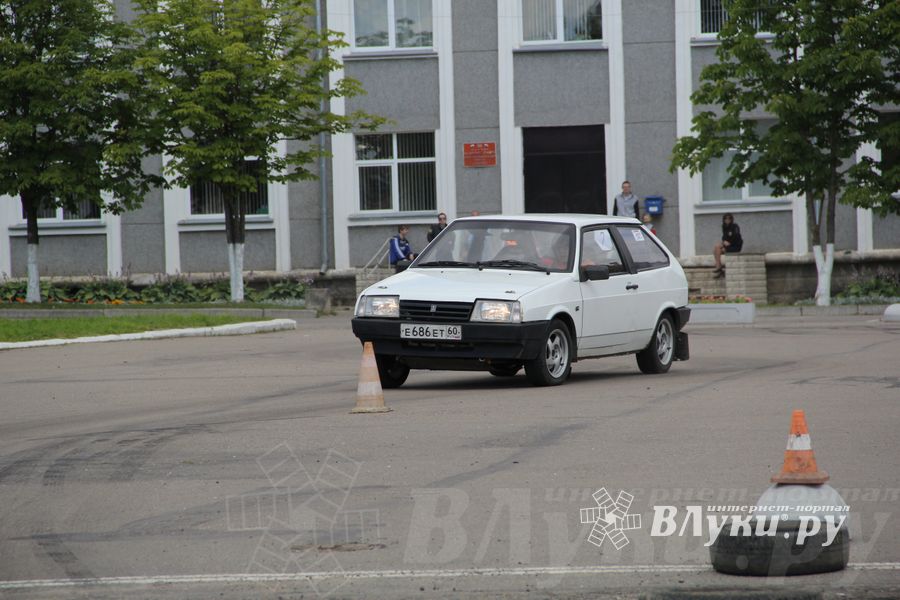 В Невеле состоялся финал по автоспринтслалому