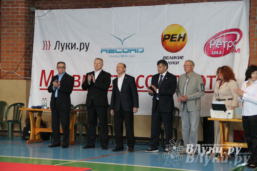 В Великих Луках прошло Первенство по тхэквондо (фото)