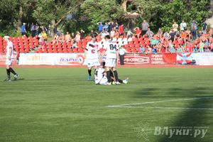  «Луки-Энергия» уступила в домашнем матче петербургской «Звезде» (фото)