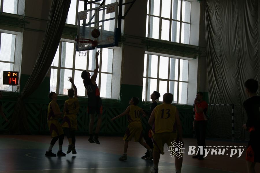 Великолучане завоевали бронзу на Международном турнире по баскетболу (ФОТО)