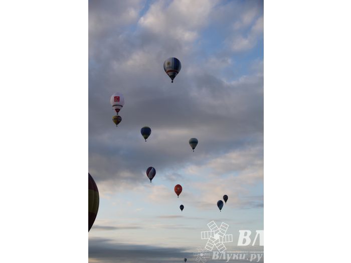 Пилоты совершили третий спортивный полет