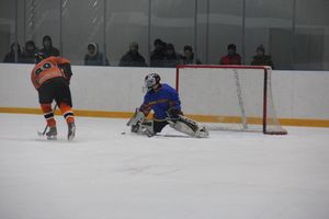 ХК «ЛукиСпорт» обыграл псковскую «Гвардию» по буллитам (ФОТО)