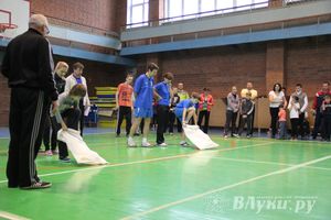 В Великих Луках определили самую спортивную семью (фото)