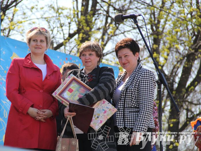 Традиционная весенняя ярмарка прошла в Великих Луках