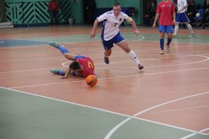 В Великих Луках продолжается Первенство города по мини-футболу (фото)