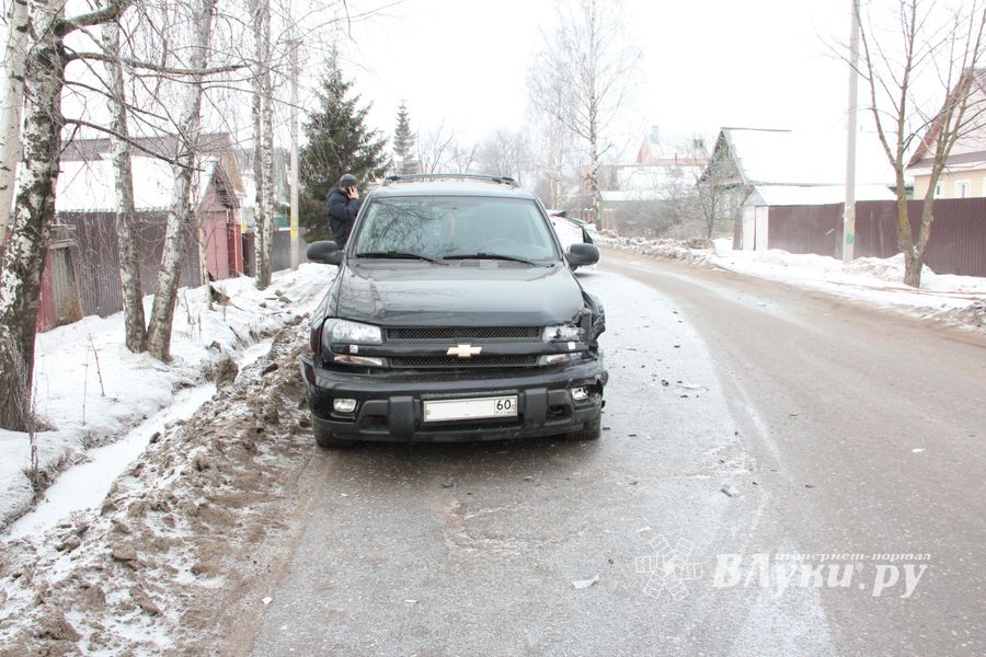 ДТП  в районе улицы 3-й Уд. Армии (ФОТО)