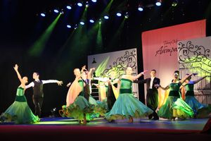 15 ноября театр моды "Абстракция" отметил 15-ти летний юбилей