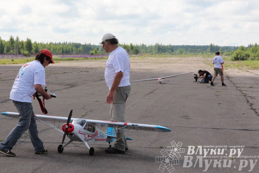Фестиваль авиамодельного спорта России в Великих Луках