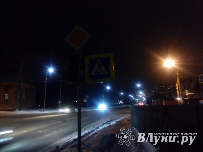 Светофор установили, включить — забыли (ФОТО)