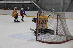 Великолукские хоккейные клубы провели матч в рамках чемпионата города (ФОТО)