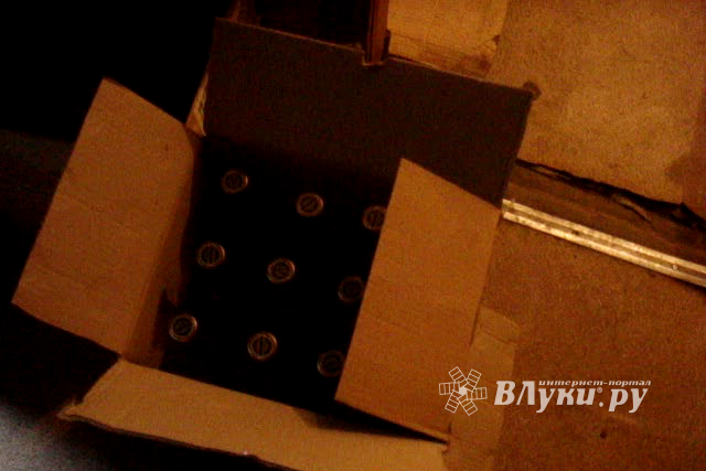 В круглосуточном магазине в Псковской области полицейские обнаружили 150 литров контрафактного алкоголя (ФОТО)