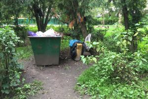 Обратная сторона центра Великих Лук (ФОТО)