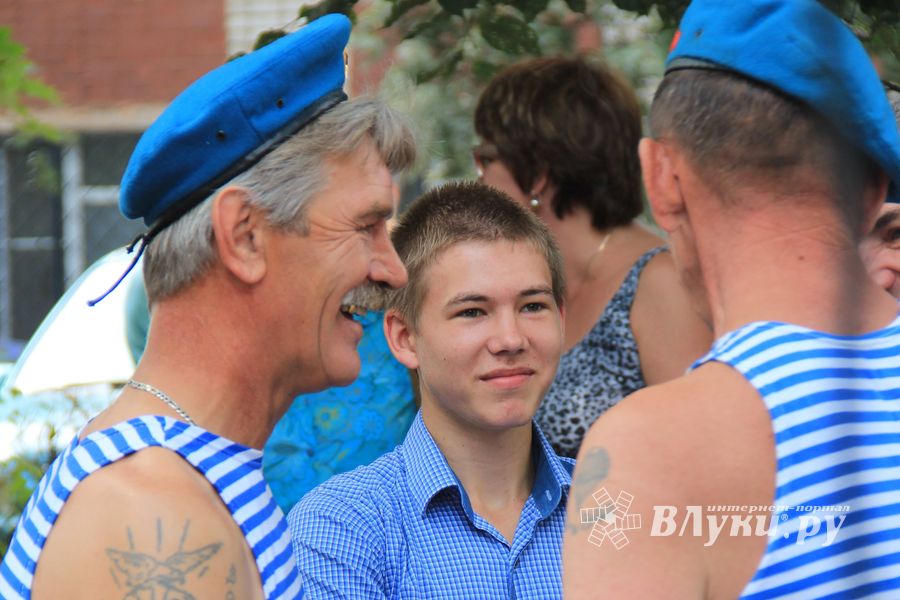 День ВДВ в Великих Луках