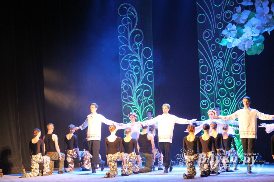 Концерт музыкального театра «Трубадур» «Танец — это маленькая жизнь...» (фото)