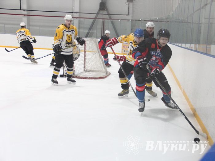 Матч в рамках Регионального Чемпионата НХЛ прошел в «Айсберге» (ФОТО)