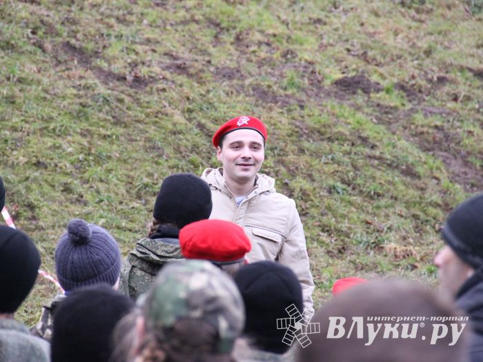 В Великих Луках проходит открытая военно-патриотическая игра «Юнармия-Великие Луки-2020» (ФОТО)