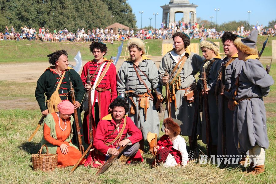 Великолукская Крепость соединила прошлое и настоящее (ФОТО)