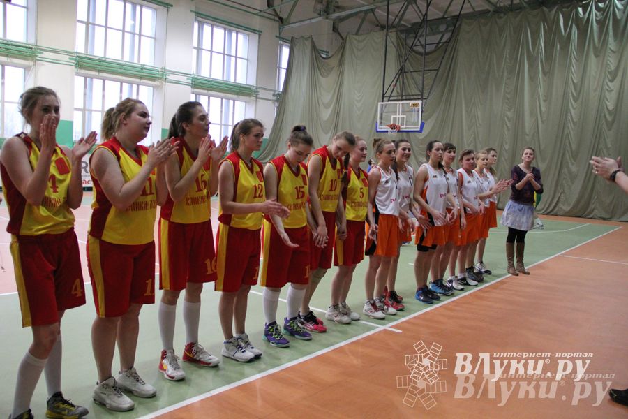 Команды ВЛГАФК стали лучшими на Чемпионате города по баскетболу (фото)