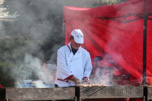 В Великих Луках прошла универсальная осенняя ярмарка (ФОТО)