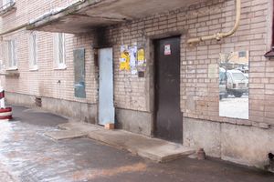 Конфликтная ситуация между соседями дома на проспекте Гагарина (ФОТО, ВИДЕО)