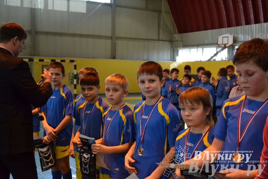 XII Традиционный Международный открытый турнир по мини-футболу среди юношей 2001-2002 г. р.