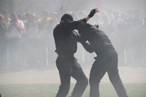 Спецназ «разгромил» на Дятлинке «банду»